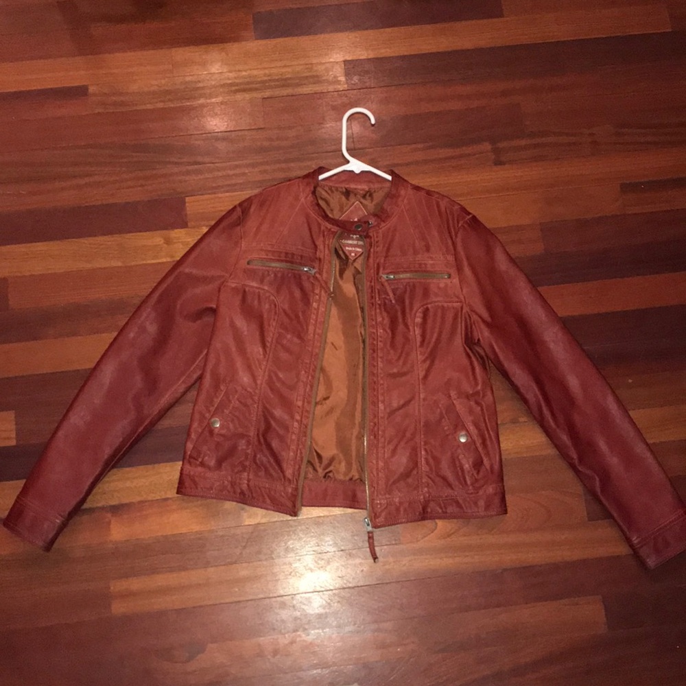 Stylish jacket perfect for going out!